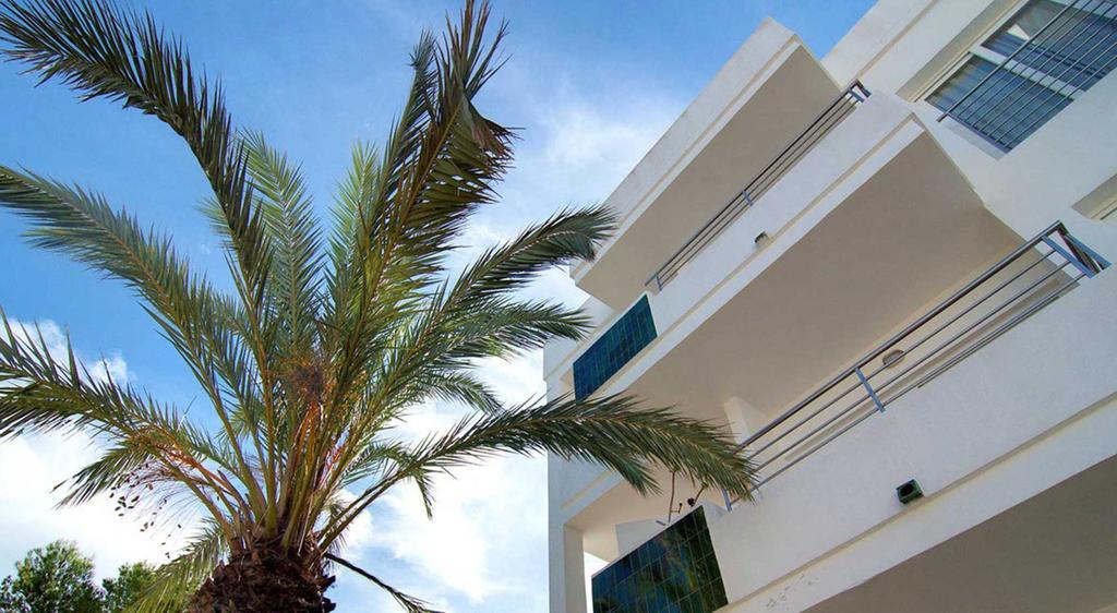 Apartamentos Costamar II Es Pujols Ngoại thất bức ảnh