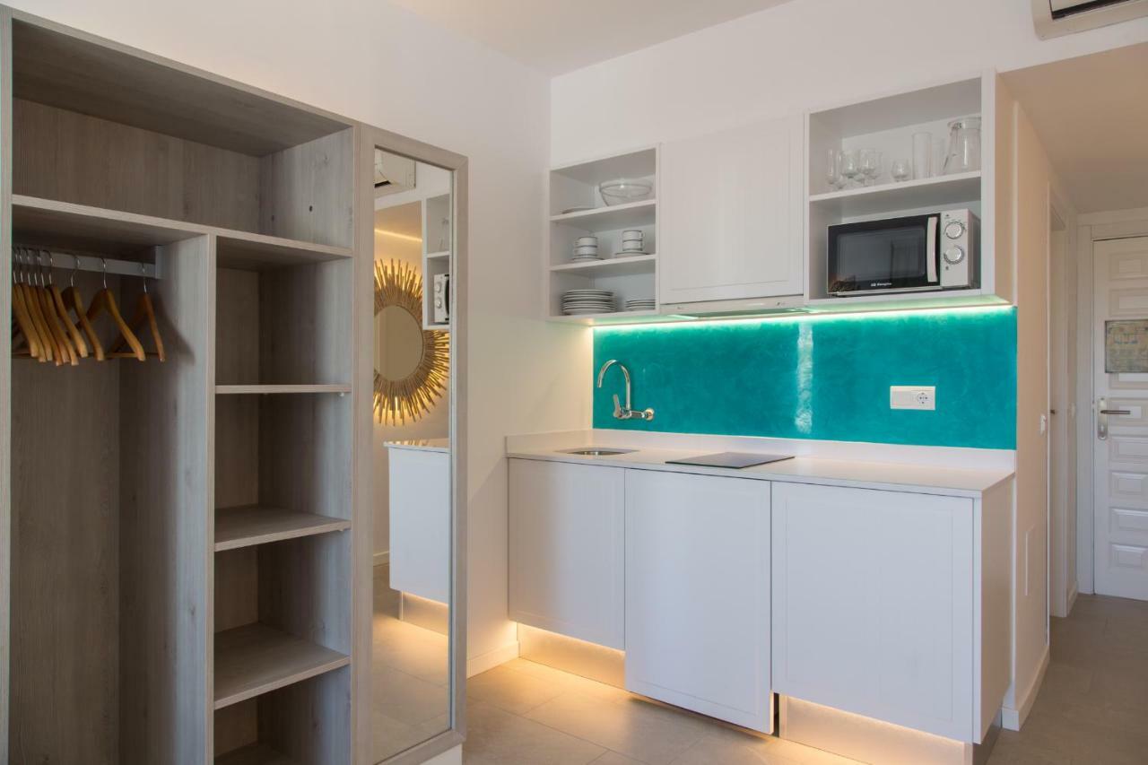 Apartamentos Costamar II Es Pujols Ngoại thất bức ảnh